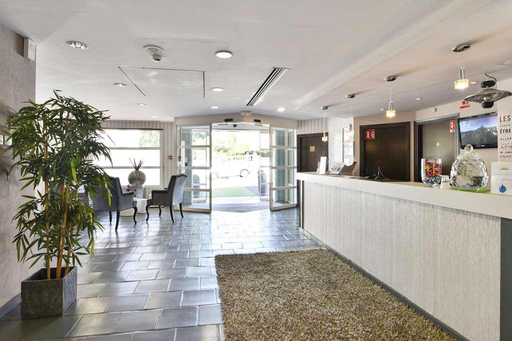 Zenitude Hotel-Residences Le Cannet Dalaman gambar
