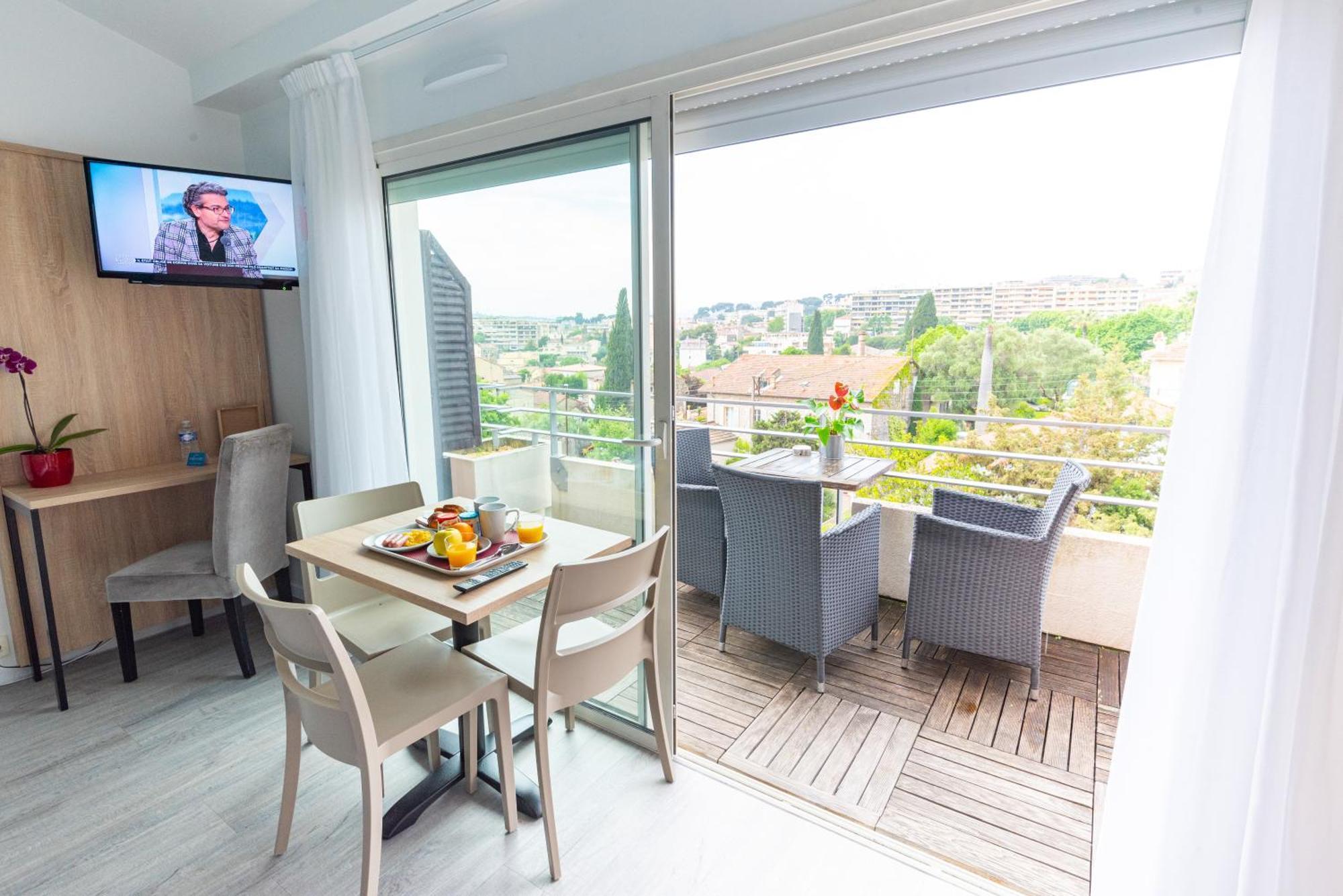 Zenitude Hotel-Residences Le Cannet Luaran gambar